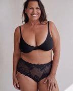 Culotte italienne en dentelle noire, vue de face