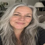 Pince à cheveux aimantée